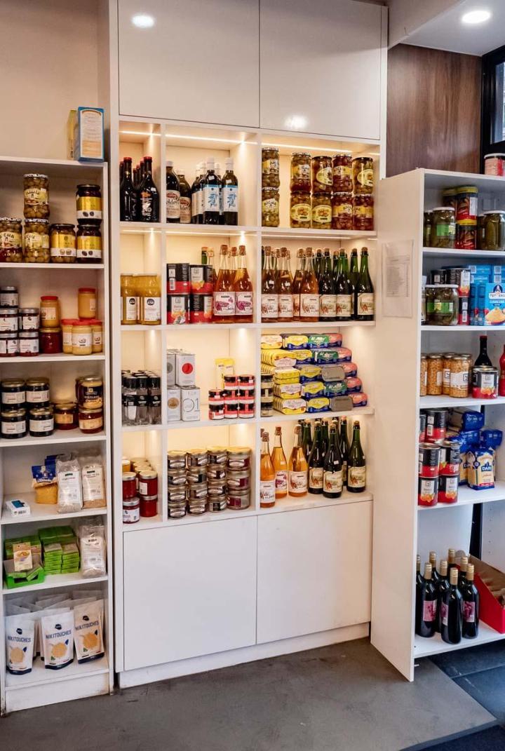 Vente de produits d’épicerie Kasher Levallois-Perret